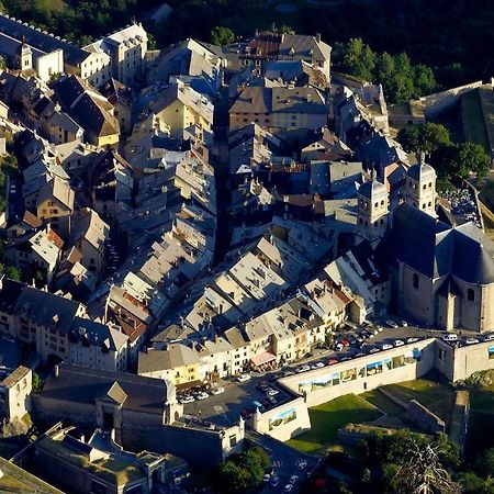 Résidence du Temple Briançon Exterior foto