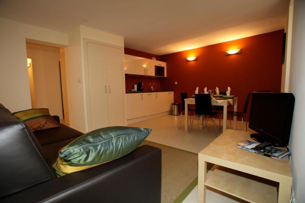 Résidence du Temple Briançon Habitación foto